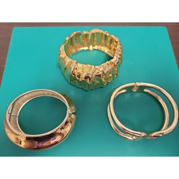 Vintage Gold Tone Clamper Bracelet Mixed Lot of 3 Chunky Classic Bold Statement - Picture 1 of 10